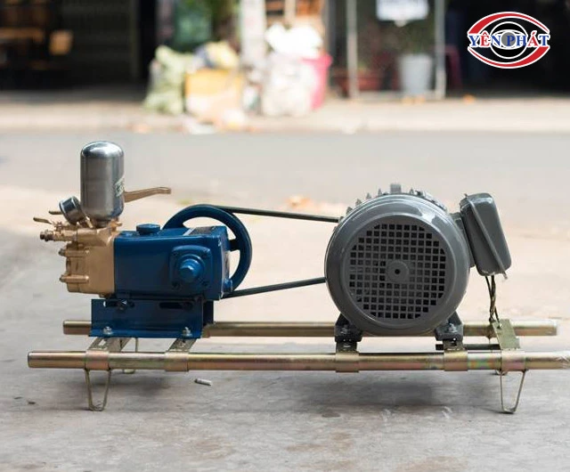 Máy rửa xe dây đai Nhật Bản NB2