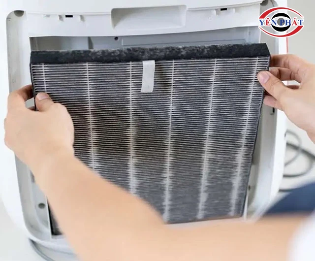 kiểm tra màng lọc của máy lọc không khí Nhật bãi