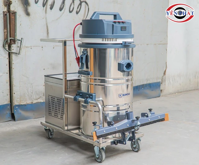 máy hút bụi công nghiệp nhà xưởng Kumisai KMS-80B cơ động