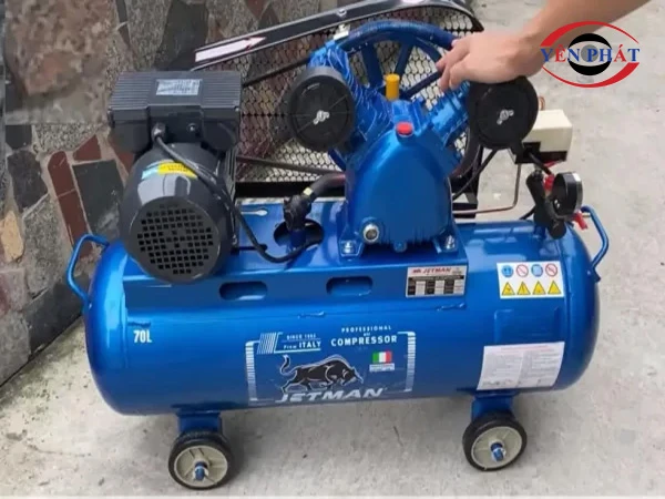 Thay dầu định kỳ (áp dụng cho dòng có dầu)