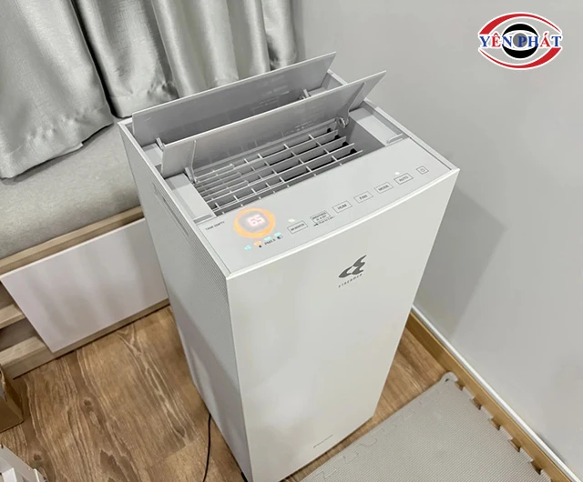 khởi động máy lọc không khí Daikin để kiểm tra