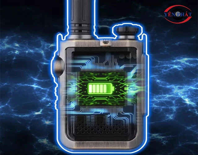 Dung lượng pin khủng và khả năng sạc linh hoạt