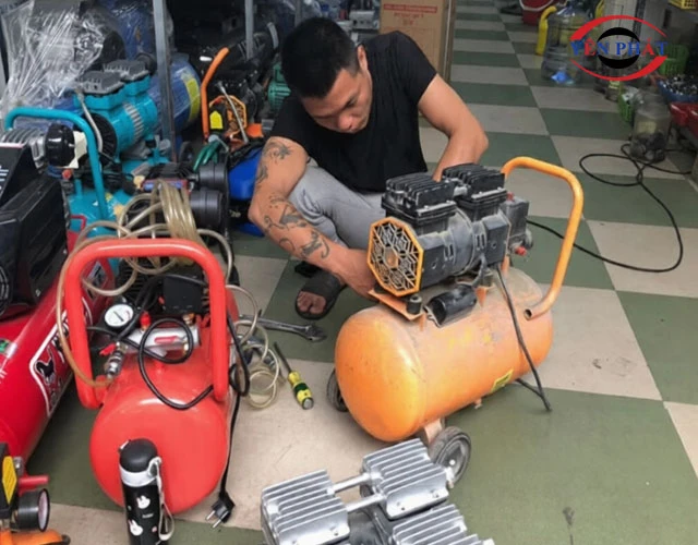 Sửa máy nén khí với 10 + lỗi cơ bản và top 4 địa chỉ uy tín