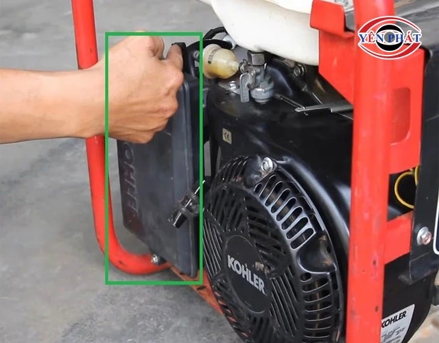 Bộ lọc gió bị tắc