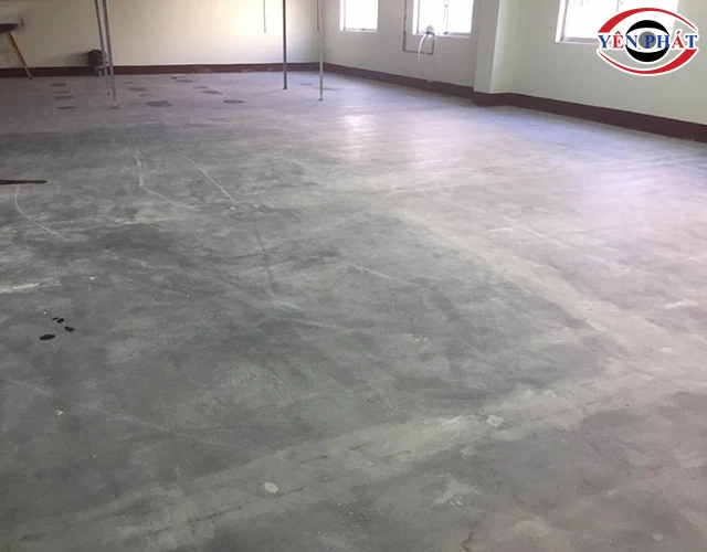 dọn dẹp sạch sẽ mặt nền bê tông