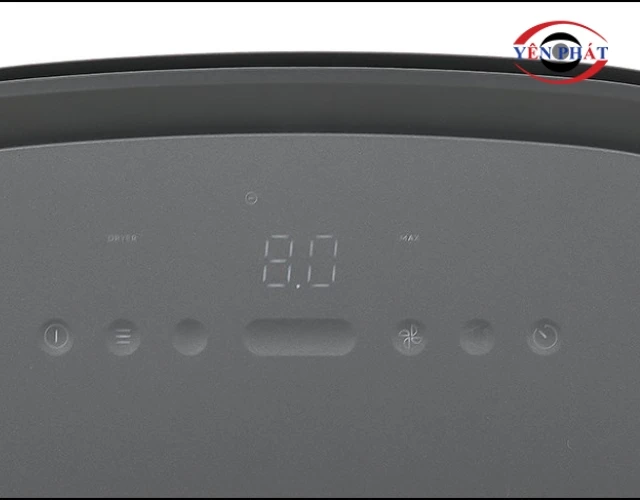 Khởi động máy và check độ ẩm phòng thực tế