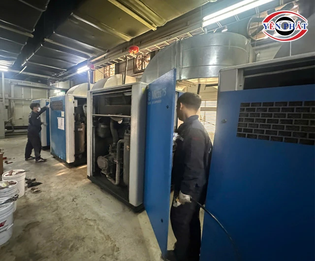 máy nén khí Yujin ngâm dầu