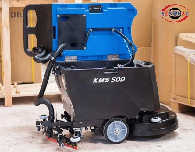 máy chà sàn liên hợp Kumisai KMS-50 tiết kiệm nhiên liệu