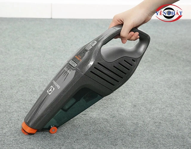 máy hút bụi Electrolux cầm tay không dây