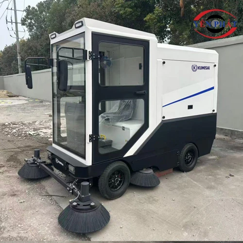 Xe quét rác ngồi lái Kumisai KMS - 240L 3