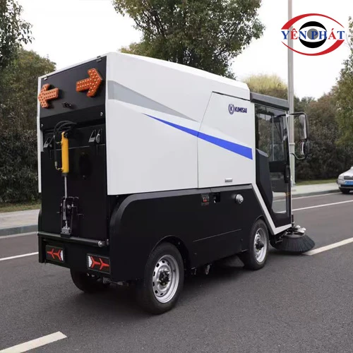 Xe quét rác ngồi lái Kumisai KMS - 1000L 4