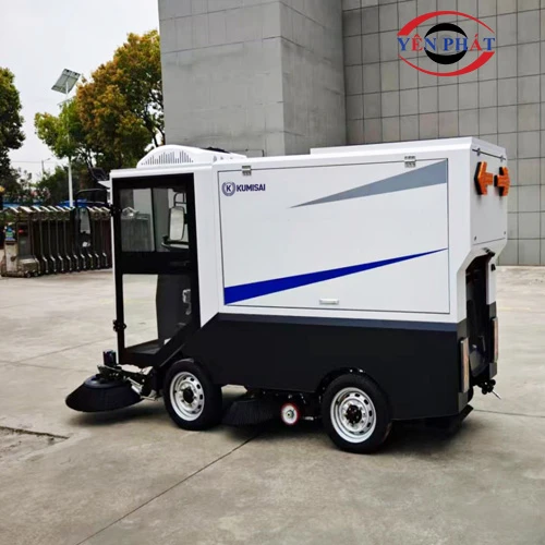 Xe quét rác ngồi lái Kumisai KMS - 155L 3