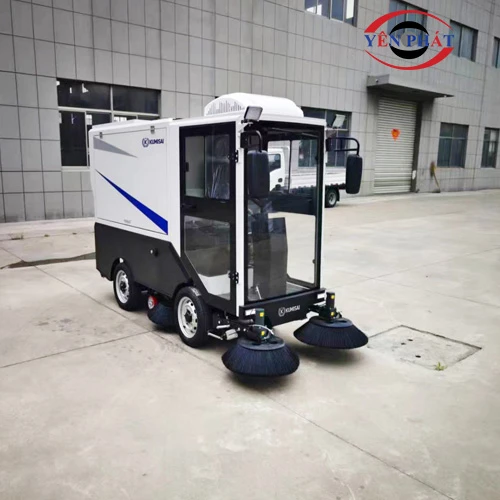 Xe quét rác ngồi lái Kumisai KMS - 155L 2