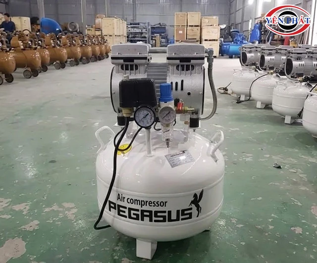 dùng máy nén khí không dầu Pegasus TM-OF750-40L