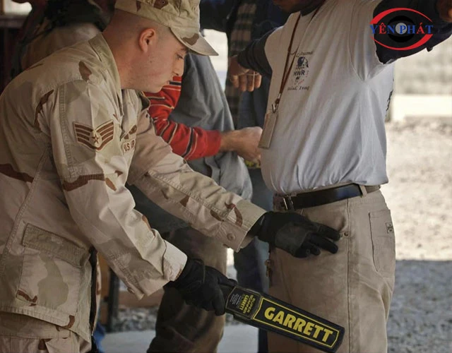 Cách thức sử dụng thiết bị dò kim loại Garrett 1165180