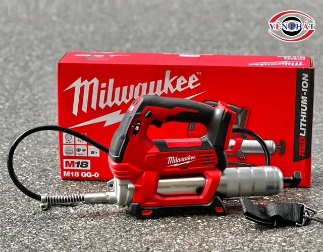 Máy bơm mỡ Milwaukee M18 GG