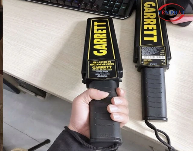 Máy dò kim loại Garrett 1165180 tin cậy tuyệt đối