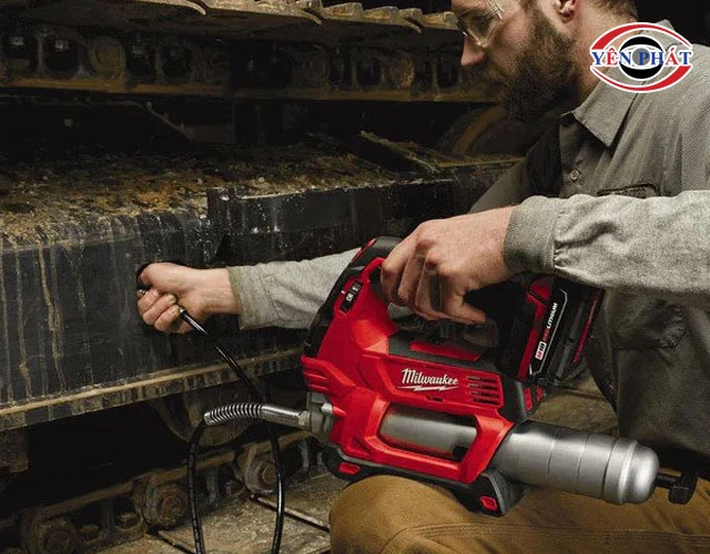 ưu điểm máy bơm mỡ Milwaukee