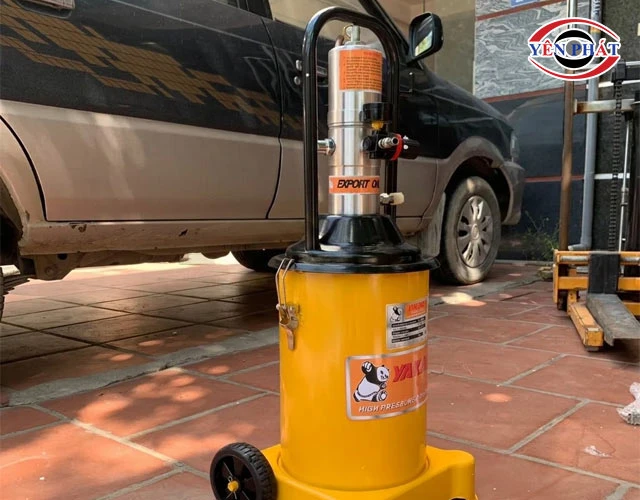 Máy bơm mỡ Yakama dộ bền cao