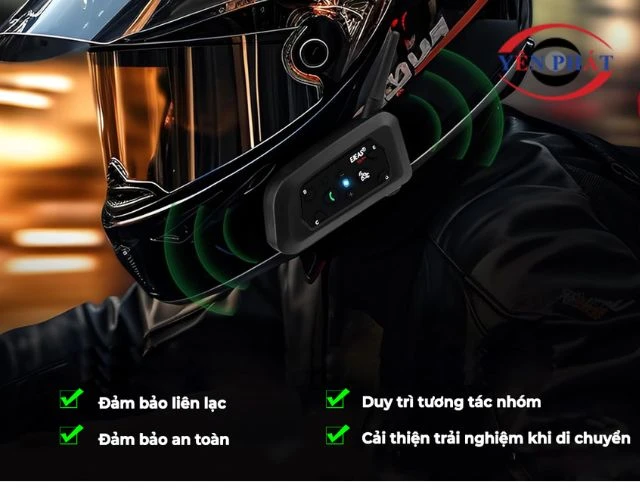 Bộ đàm gắn mũ bảo hiểm đảm bảo sự an toàn khi lái xe
