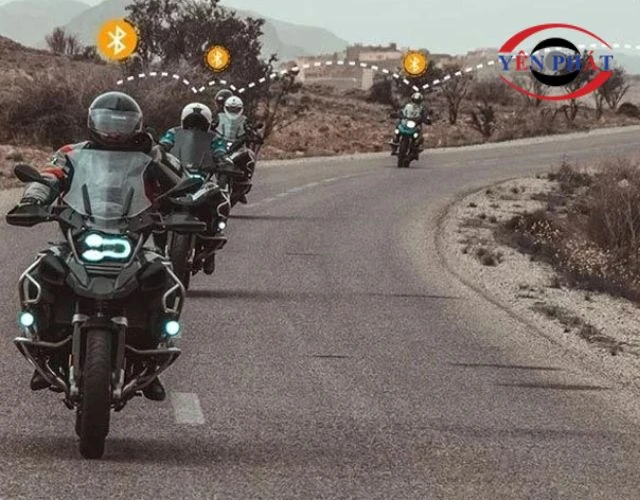 Duy trì sự tương tác và giúp trợ nhau trong quá trình di chuyển