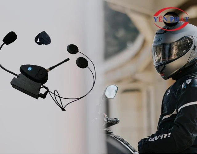 Cấu tạo của bộ đàm gắn mũ bảo hiểm