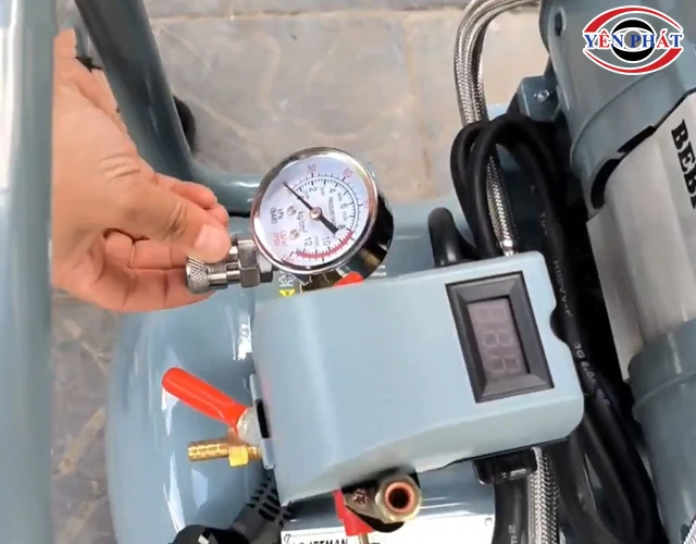 hệ thống van và đồng hồ