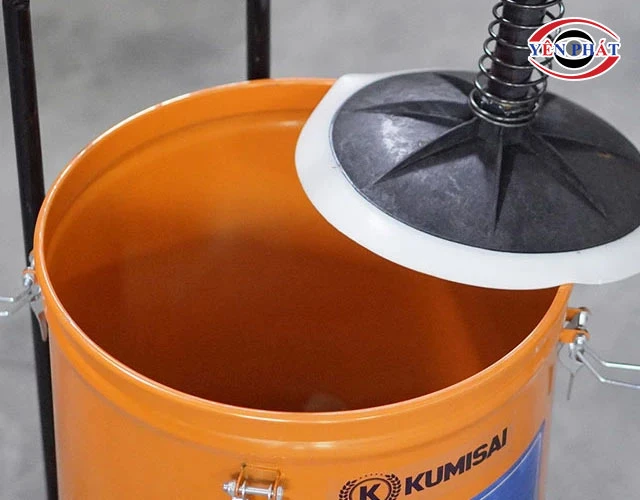 Cấu tạo máy bơm mỡ