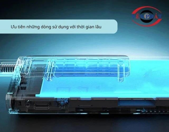 Sử dụng những dòng pin dài từ 10-20 tiếng