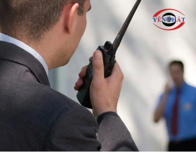 Thu tín hiệu từ âm thanh của người nói