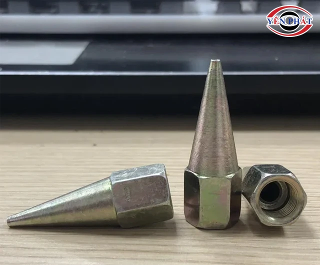 vú bơm mỡ bò loại đầu nhọn Jolong G3007 bền chắc