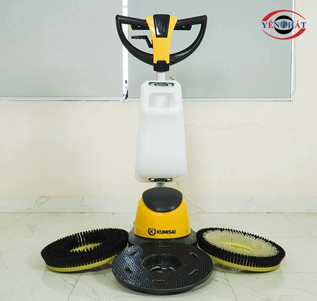 Sử dụng sai loại phụ kiện so với mặt sàn