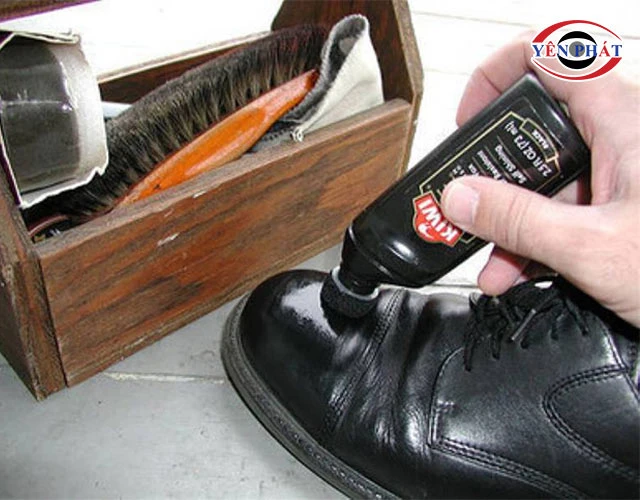 Cách chọn xi đánh giày: Chuẩn màu, Chuẩn chất lượng