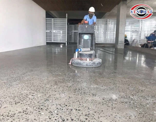 chống trơn trượt