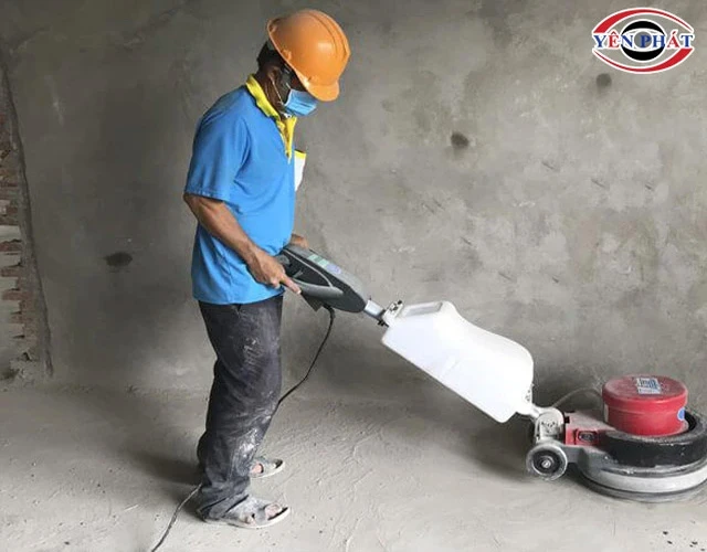 Máy chà sàn kêu to: 11+ Nguyên nhân & Cách xử lý triệt để