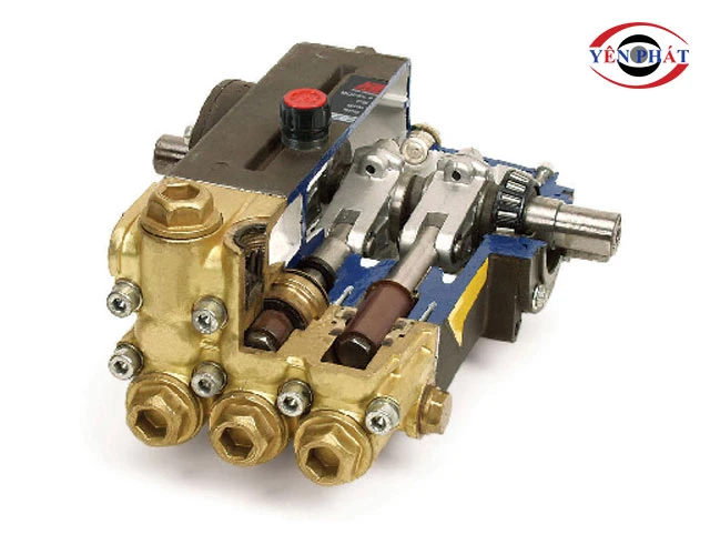 Đầu bơm piston ngang