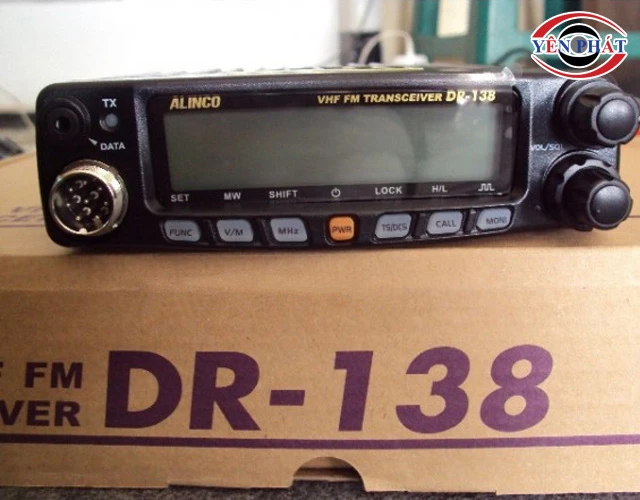 Bộ đàm trạm Alinco DR-138