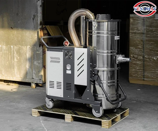 máy hút bụi 100L