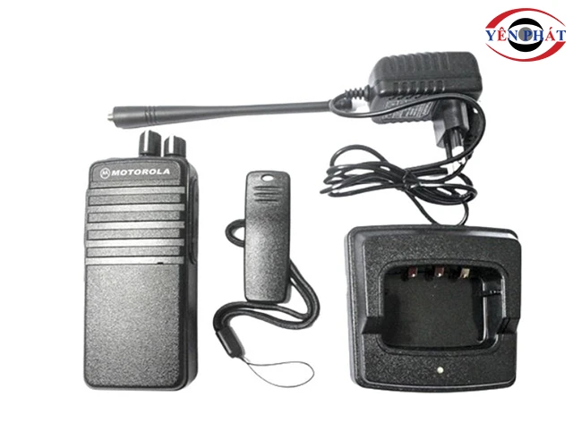 bộ đàm cầm tay Motorola CP1100