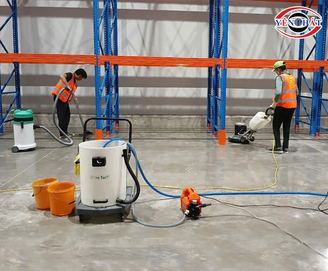 Chọn mua máy vệ sinh công nghiệp