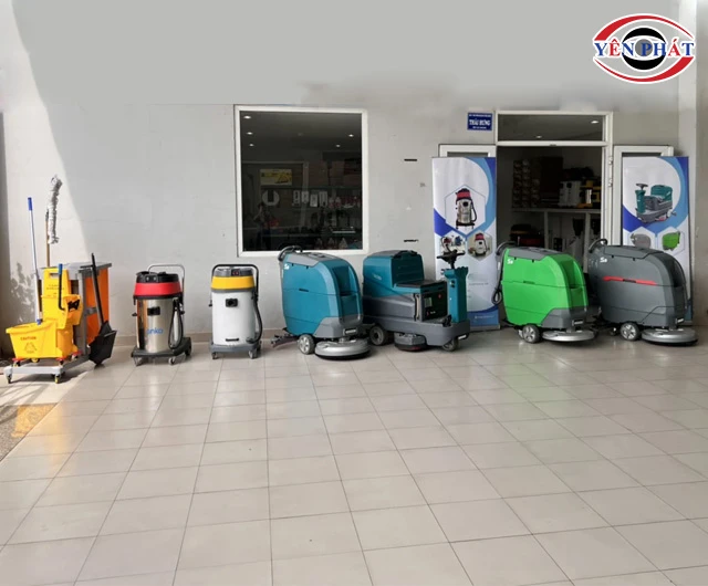 Giá máy vệ sinh công nghiệp