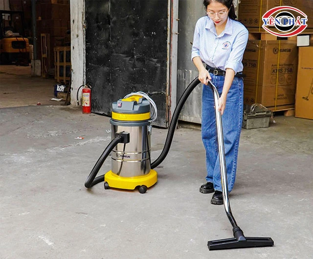 máy vệ sinh công nghiệp máy hút bụi