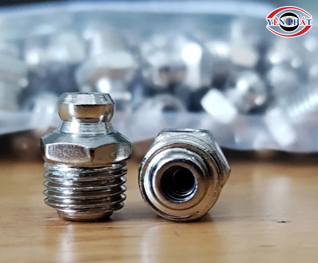 Ren vú bơm mỡ sắt thẳng M10 DI CHUANG