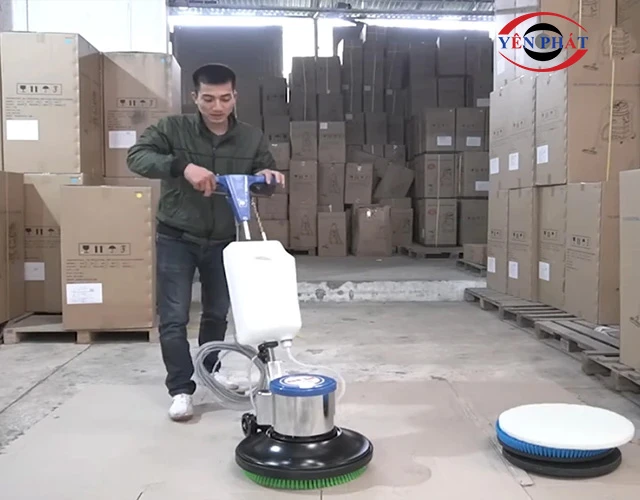 máy chà sàn nhanh khô, chống trơn trượt