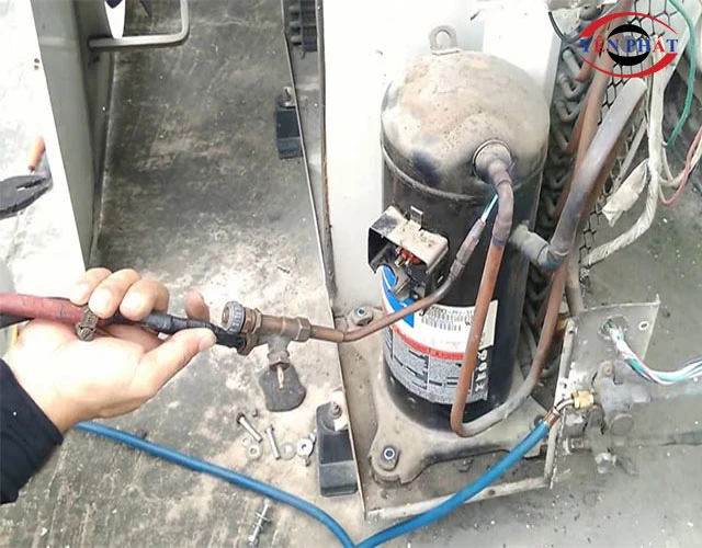 Máy nén chạy nhưng không lạnh