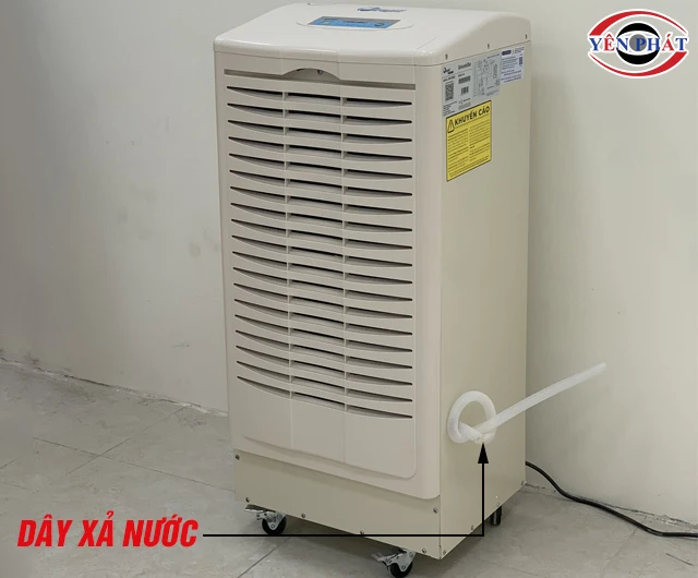Ống xả nước máy hút ẩm công nghiệp FujiE HM-1500D