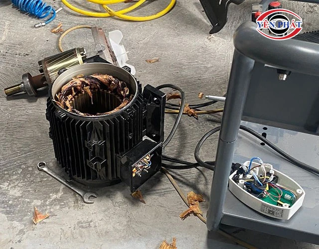 Bật Công Tắc Nhưng Máy Không Chạy