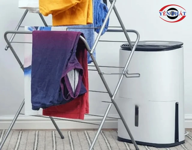Máy hút ẩm 23L sấy khô quần áo