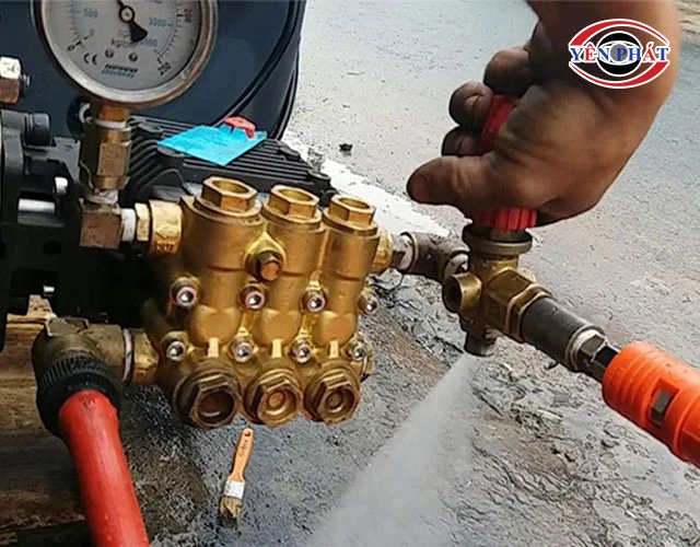 Vệ sinh đầu lọc định kỳ