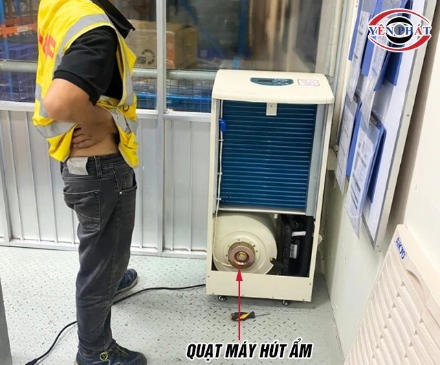 Quạt máy hút ẩm